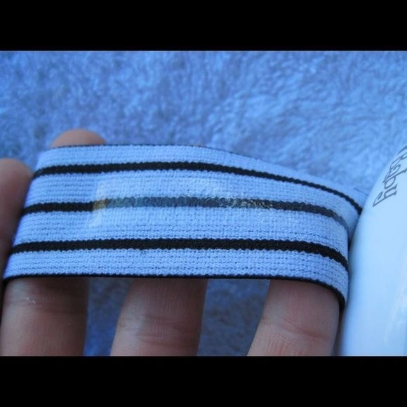 Alpine Muffy Baby Hearing Protection Adjustable Stay Put Silicone Straps - Picture 8 of 13